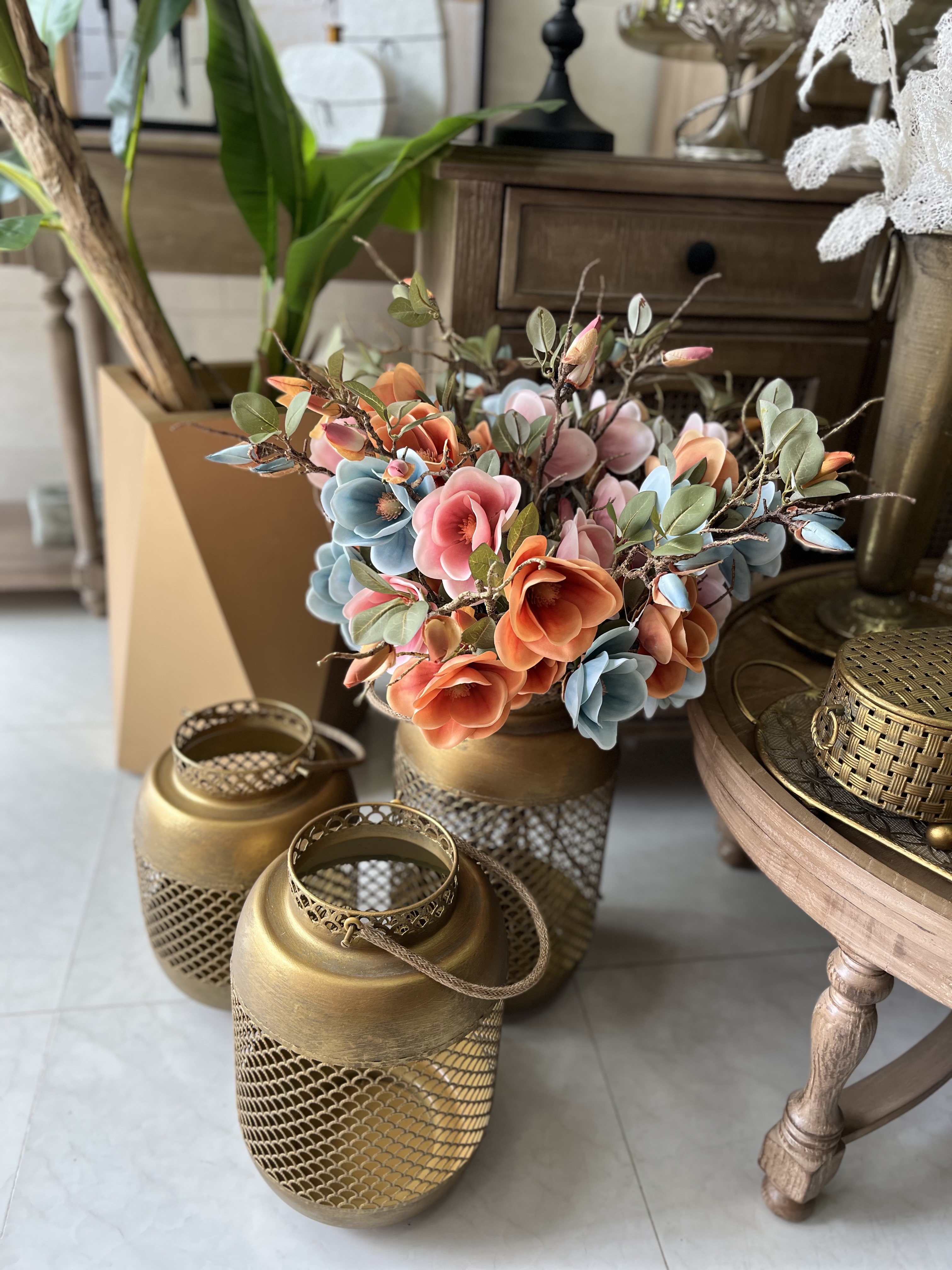 شاخه گل مگنولیا مصنوعی در سه رنگ ( صورتی، نارنجی، ابی)