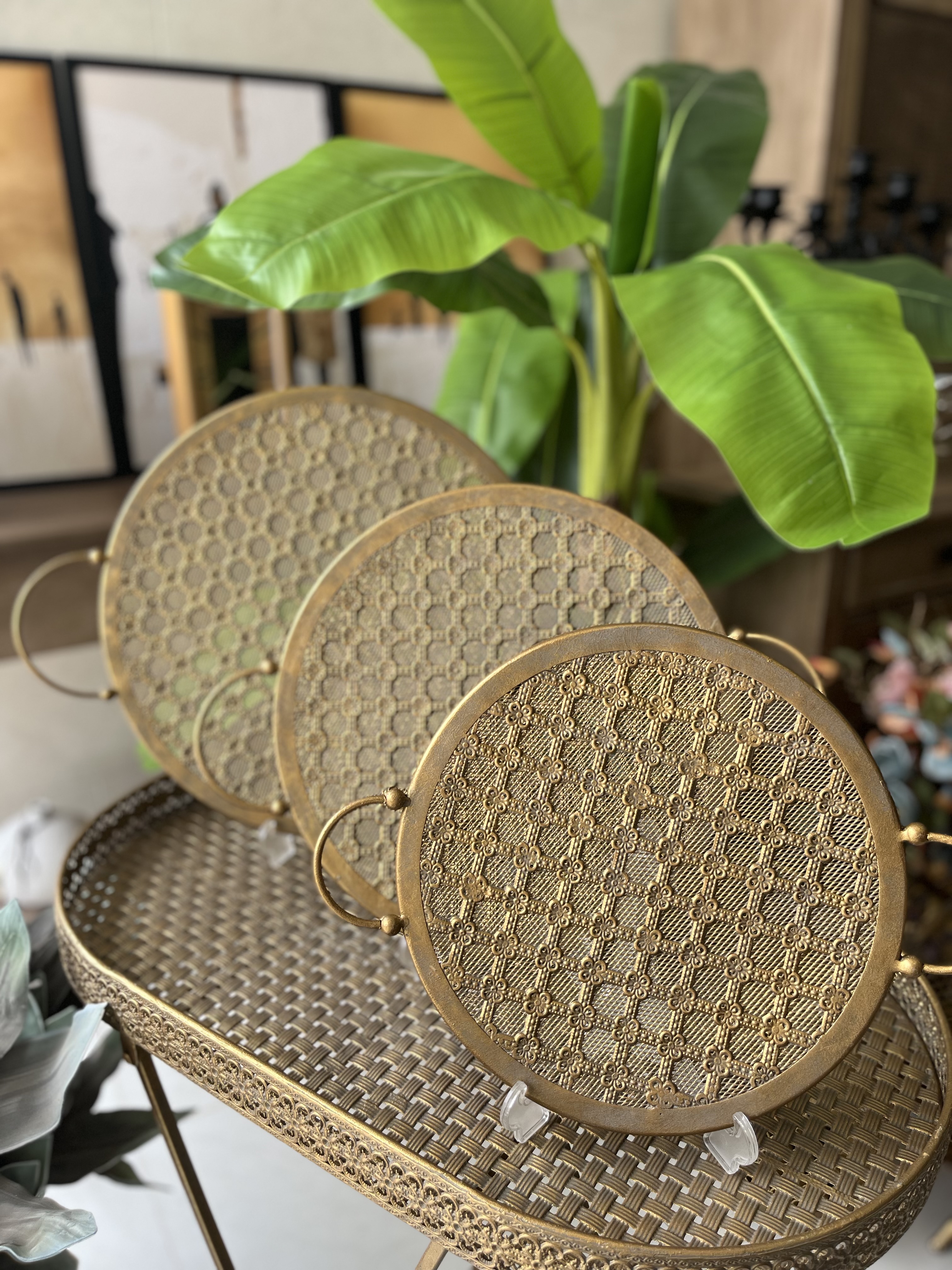 سینی پذیرایی مراکشی طرح گیپور در سه سایز( قطر ۴۰ ، ۳۵، ۳۰ سانت)
