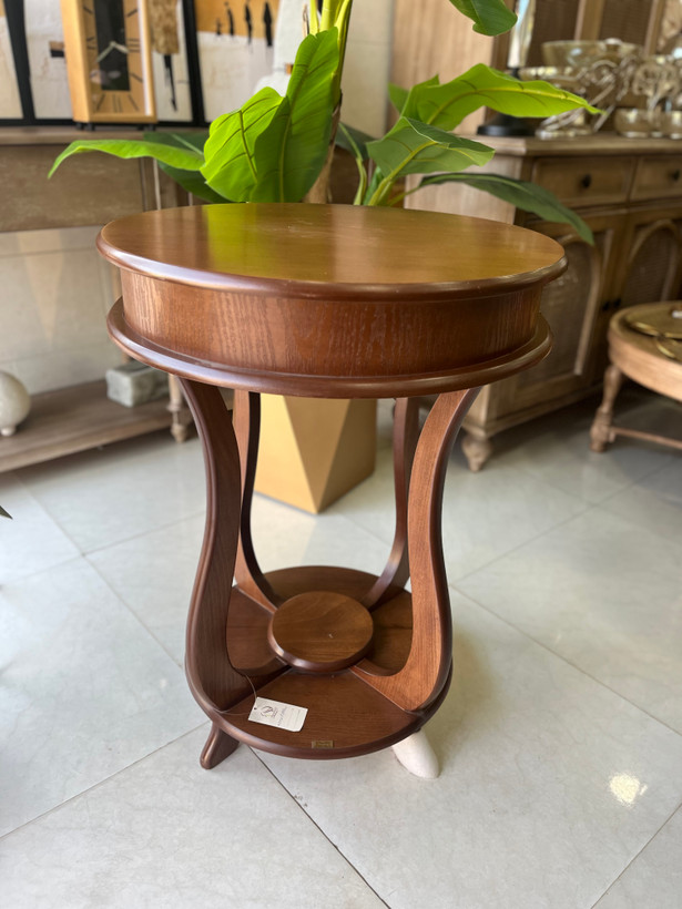 میز چوبی گرد کنار سالنی و پذیرایی برند اراستای( قطر ۶۰ سانت)