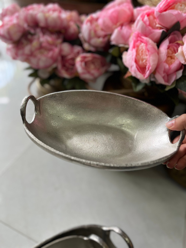 میوه خوری الومینیومی بیضی دسته دار طرح ساده در سه سایز