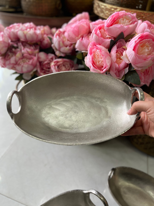 میوه خوری الومینیومی بیضی دسته دار طرح ساده در سه سایز
