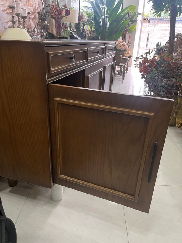 کنسول چوبی کلاسیک روکش طبیعی چوب بلوط ( عرض ۱۶۰ سانت)