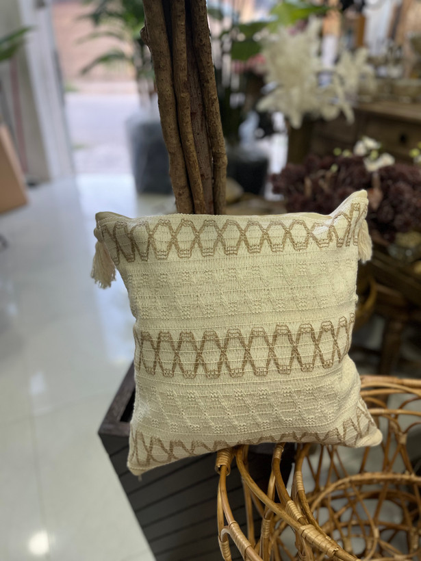 کاور کوسن لنین طرح مدرن ( ابعاد ۴۰ در ۴۰ سانت)