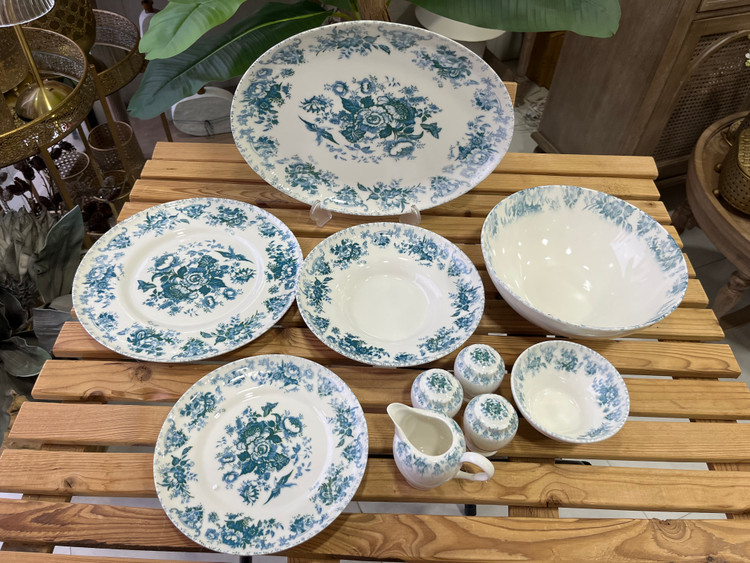 سرویس غذا خوری ۳۰ پارچه وارداتی بن چاین ست ۶ نفره با طرح زیبای ( سبز ابی)