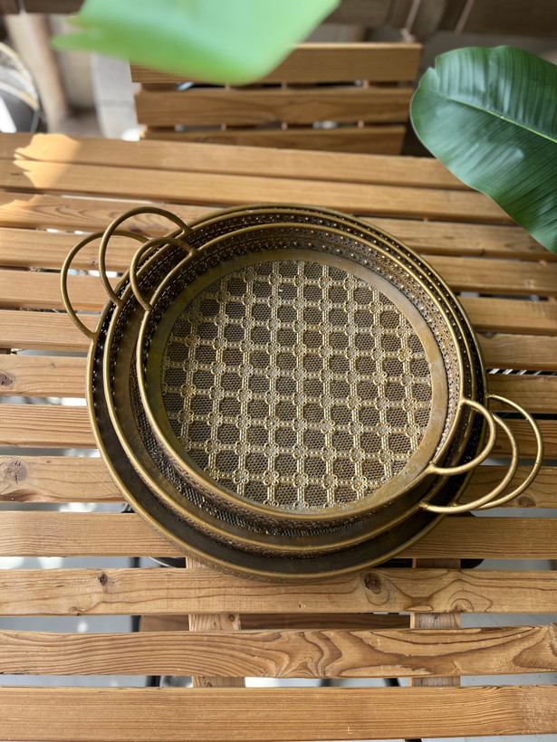 سینی پذیرایی فلزی مراکشی پتینه در سه سایز ( قطر ۴۰ و ۳۵ و ۳۰ سانت)