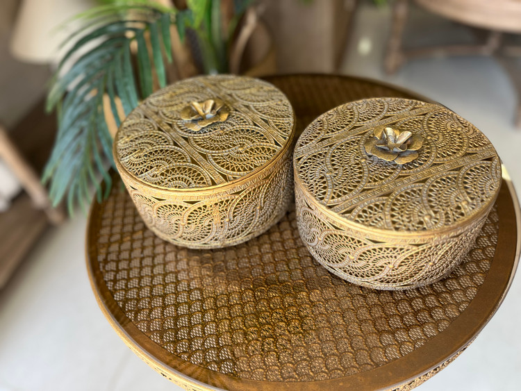 شکلات خوری مراکشی در دو سایز ( ابعاد ۲۵ ، ۱۸ سانت)