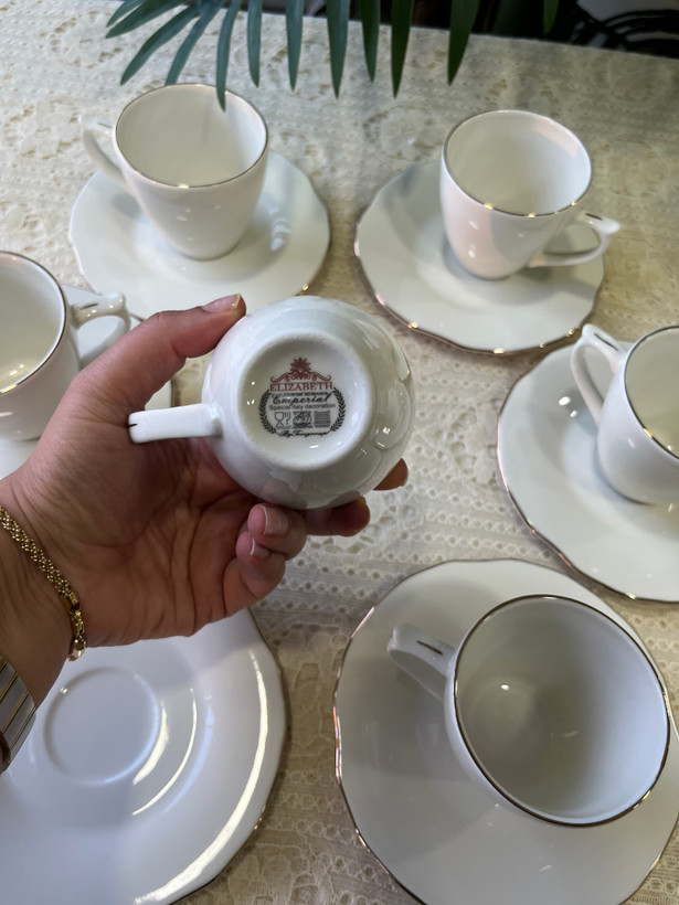 سرویس چایی خوری ۱۲ پارچه چینی الیزابت ( ۶ عدد فنجان ، ۶ عدد نعلبکی)